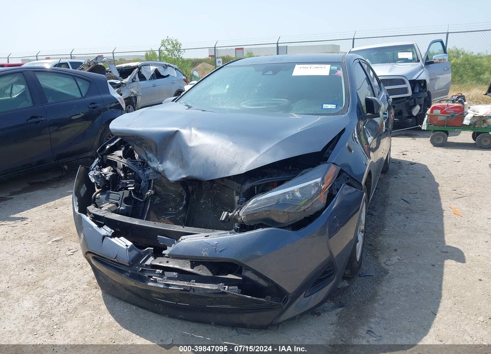 2018 TOYOTA COROLLA L VIN: 5YFBURHE0JP805523