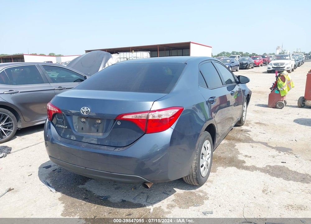 2018 TOYOTA COROLLA L VIN: 5YFBURHE0JP805523