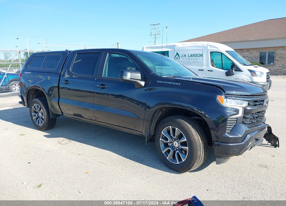 2024 CHEVROLET SILVERADO 1500 4WD SHORT BED RST VIN: 1GCUDEE84RZ302790