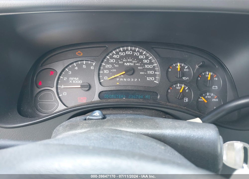 2007 GMC SIERRA 1500 CLASSIC SL VIN: 2GTEC13V171111570