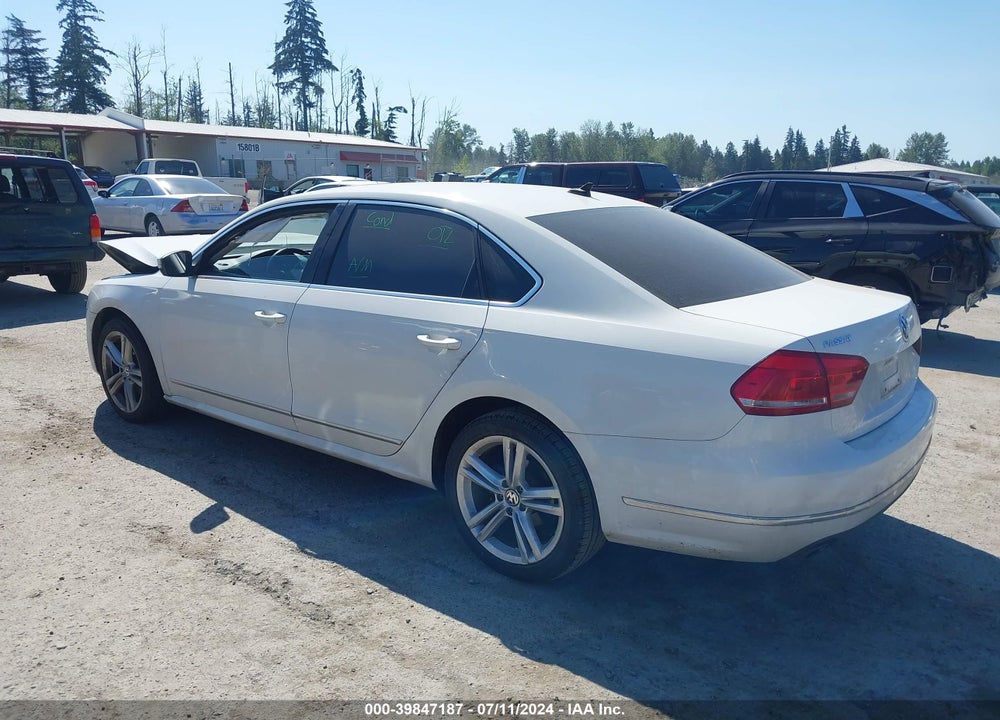 2014 VOLKSWAGEN PASSAT 2.0L TDI SEL PREMIUM VIN: 1VWCN7A36EC028243