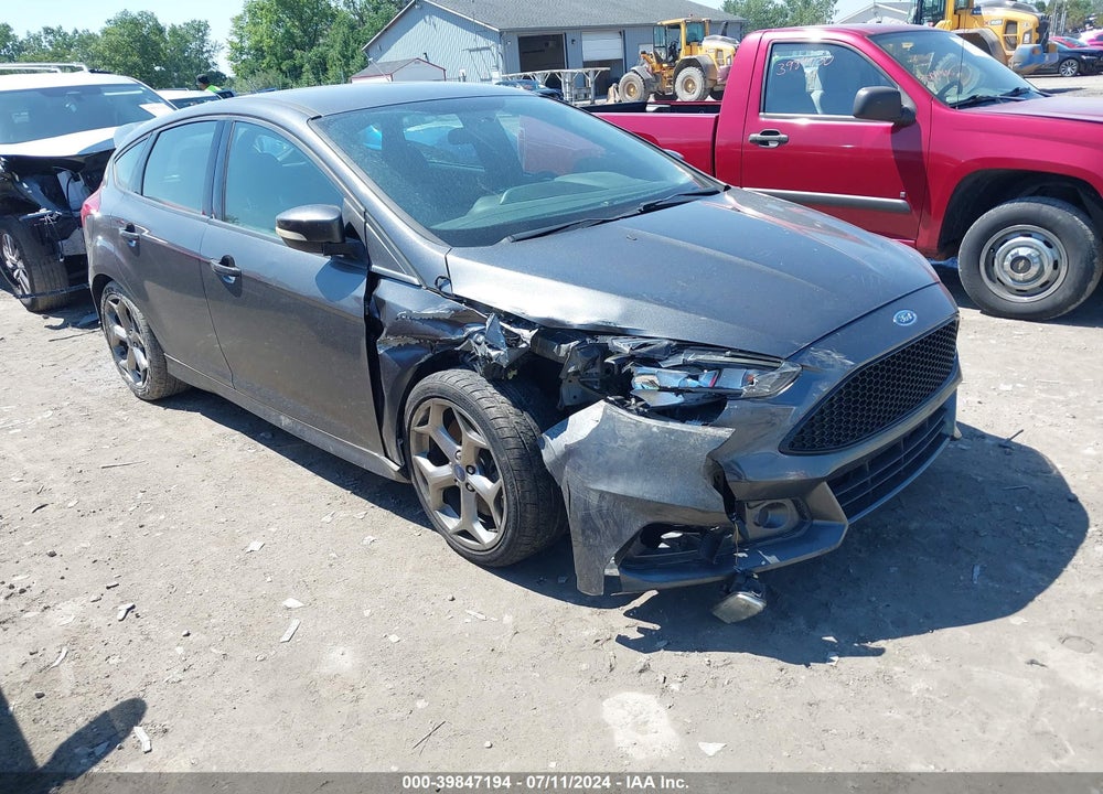 2018 FORD FOCUS ST VIN: 1FADP3L9XJL285899