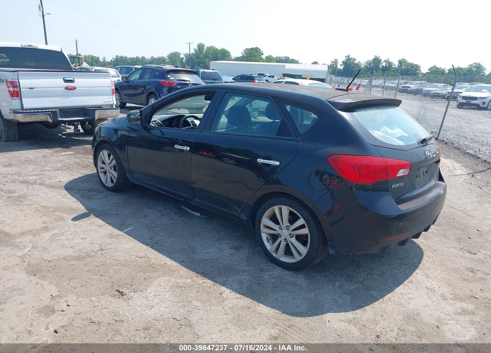 2011 KIA FORTE SX VIN: KNAFW5A30B5434632