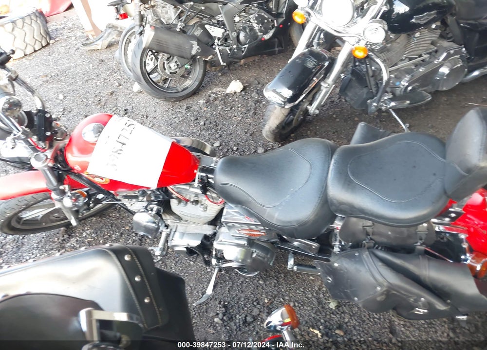 1993 HARLEY-DAVIDSON XLH883 H VIN: 1HD4CEM10PY220533