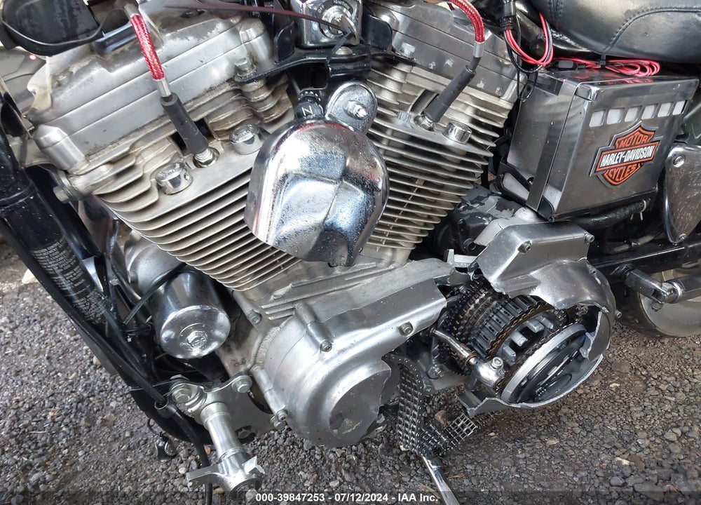 1993 HARLEY-DAVIDSON XLH883 H VIN: 1HD4CEM10PY220533