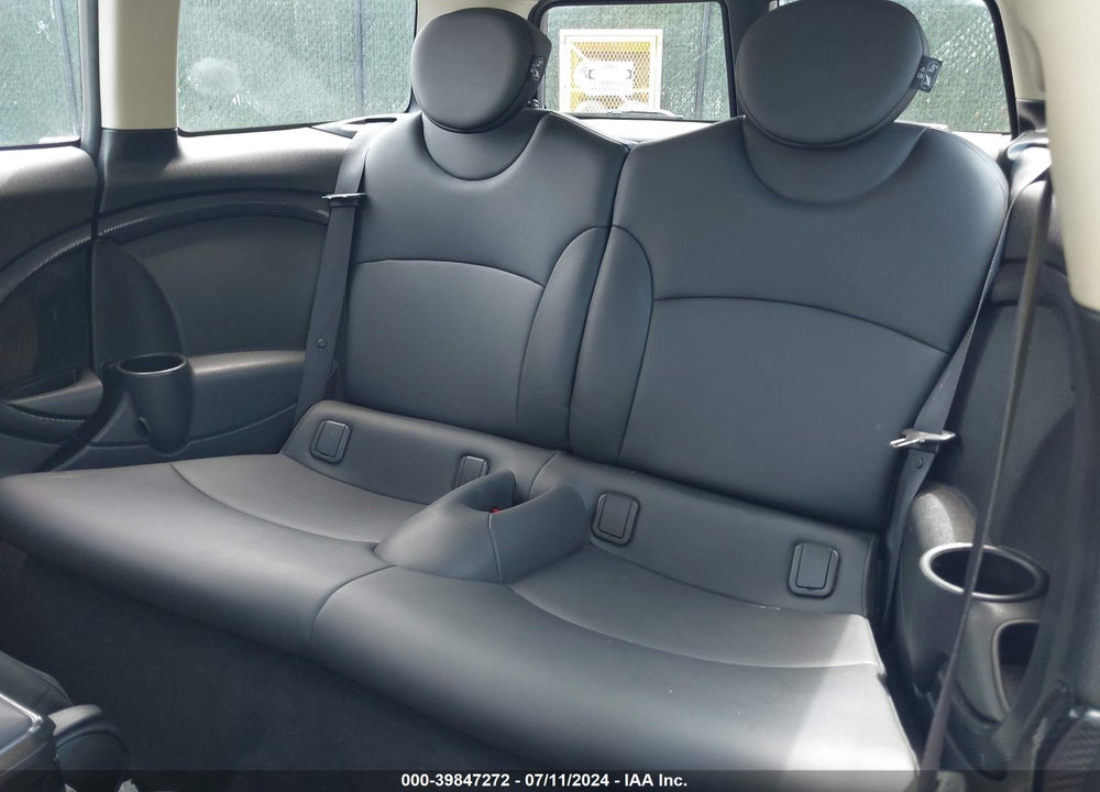 2012 MINI COOPER S CLUBMAN VIN: WMWZG3C59CTY32268