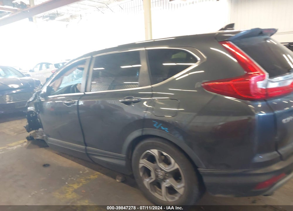 2018 HONDA CR-V EX VIN: 7FARW2H56JE074564