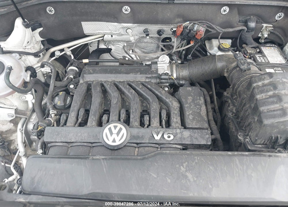 2018 VOLKSWAGEN ATLAS 3.6L V6 SE/3.6L V6 SE W/TECHNOLOGY VIN: 1V2DR2CAXJC548240