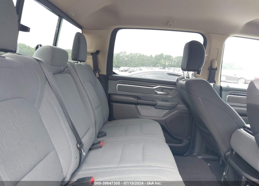 2019 RAM 1500 BIG HORN/LONE STAR 4X4 5'7 BOX VIN: 1C6RRFFG4KN727725