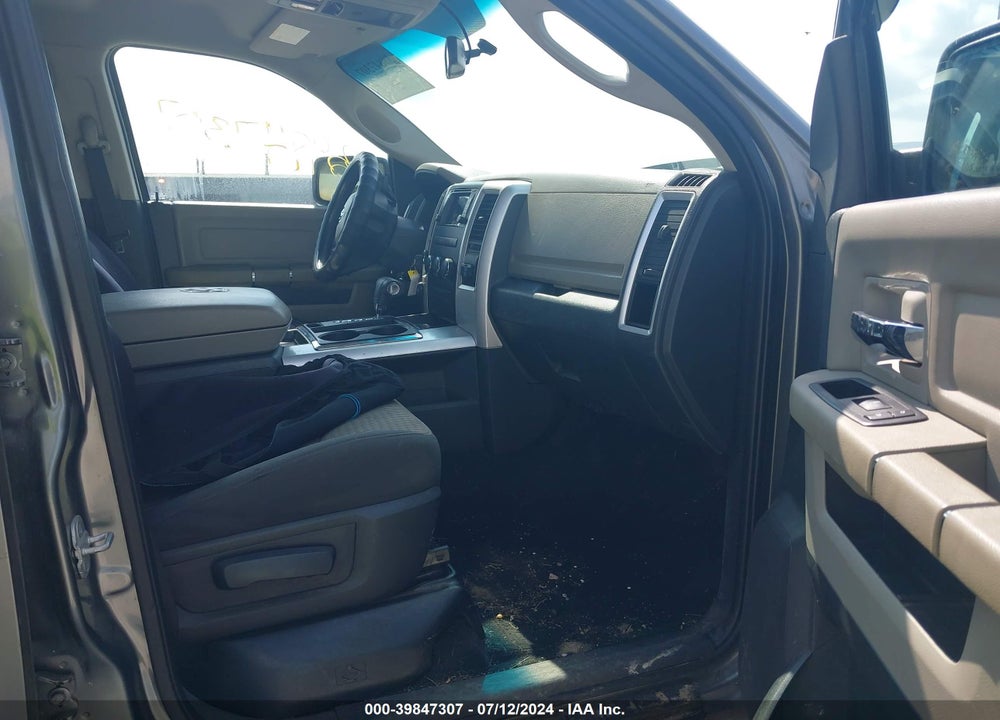 2011 RAM 1500 SLT VIN: 1D7RV1CT8BS643598