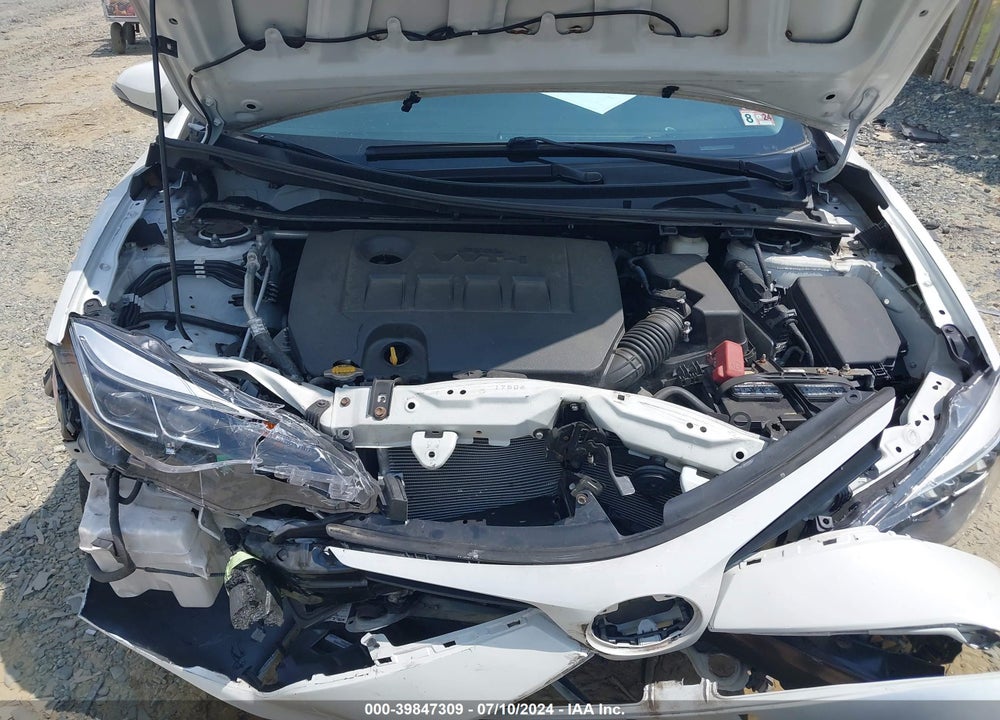 2017 TOYOTA COROLLA XSE VIN: 5YFBURHE4HP642918