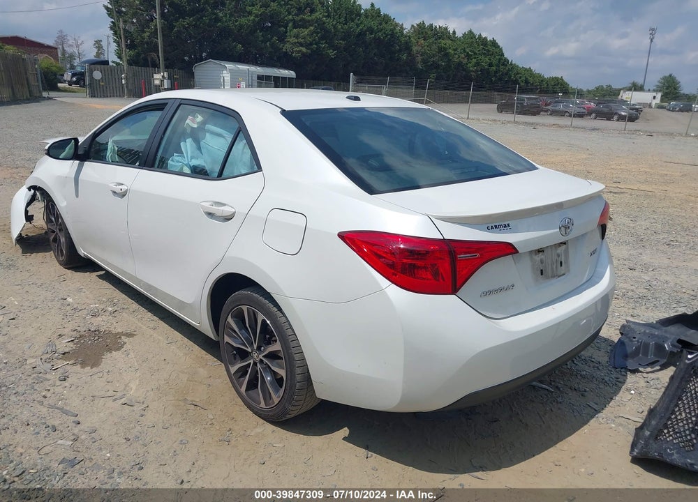 2017 TOYOTA COROLLA XSE VIN: 5YFBURHE4HP642918