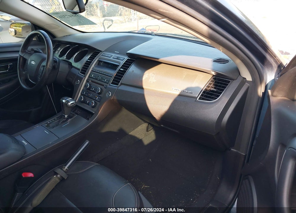 2010 FORD TAURUS SEL VIN: 1FAHP2HW3AG168135
