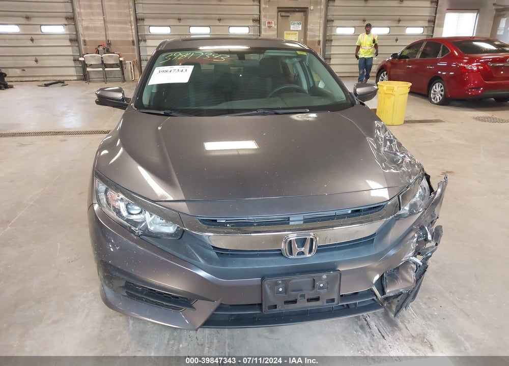 2018 HONDA CIVIC EX VIN: 19XFC2F74JE000481