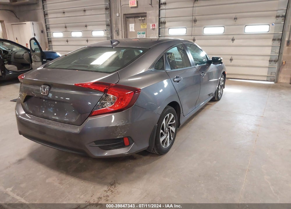 2018 HONDA CIVIC EX VIN: 19XFC2F74JE000481