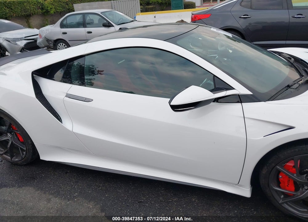2017 ACURA NSX VIN: 19UNC1B03HY000895