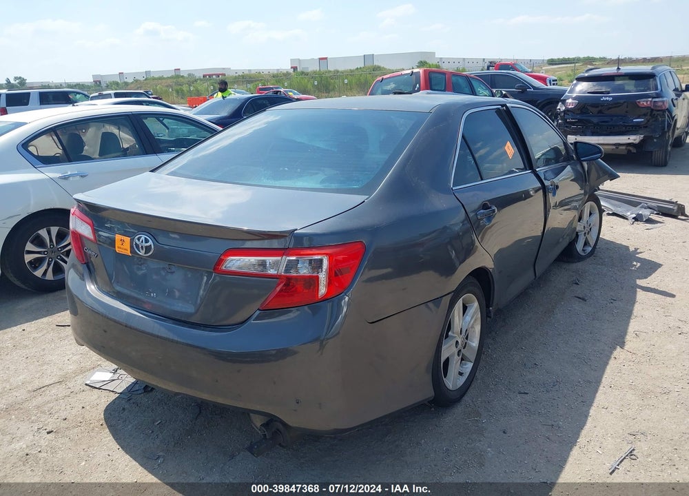 2012 TOYOTA CAMRY SE VIN: 4T1BF1FK0CU189165