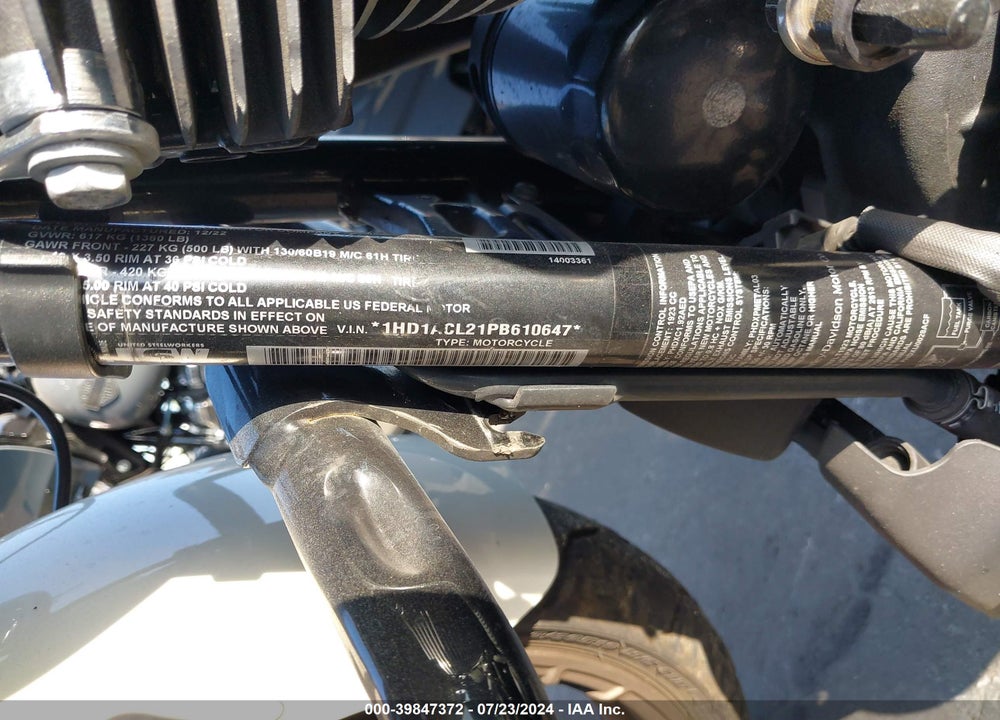 2023 HARLEY-DAVIDSON FLTRXST VIN: 1HD1ACL21PB610647