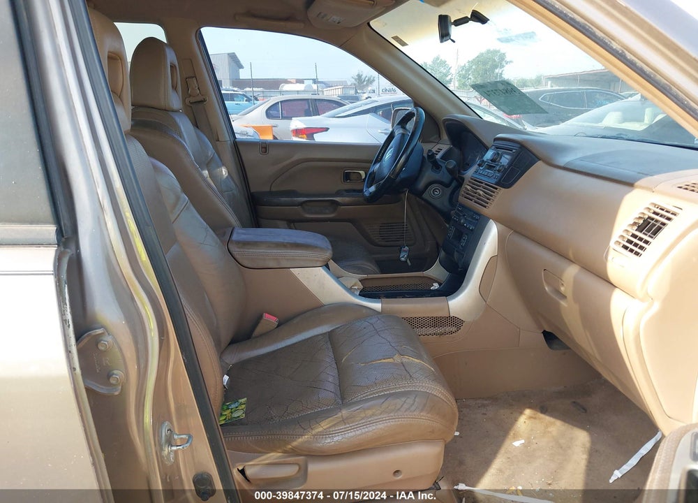 2004 HONDA PILOT EX-L VIN: 2HKYF18504H540058