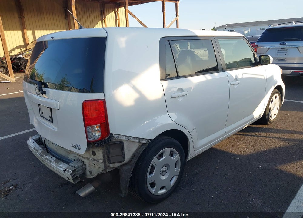 2013 SCION XB VIN: JTLZE4FE8DJ047008