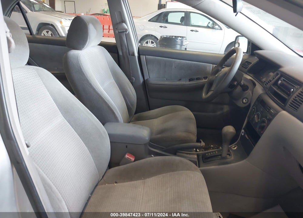 2005 TOYOTA COROLLA CE VIN: 2T1BR32E65C428905