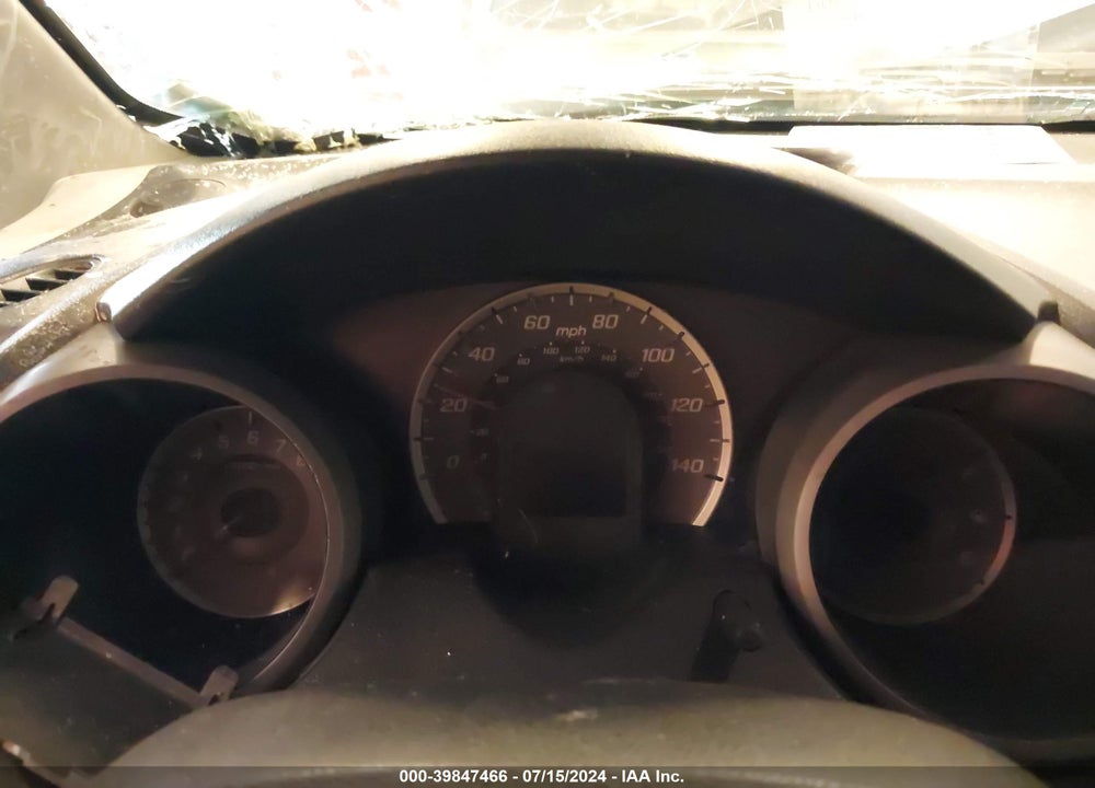 2009 HONDA FIT VIN: JHMGE882X9C003079