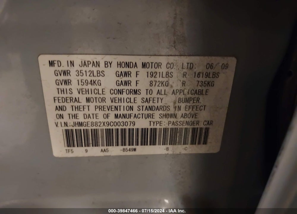 2009 HONDA FIT VIN: JHMGE882X9C003079