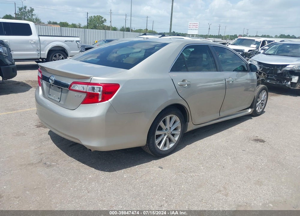 2013 TOYOTA CAMRY XLE VIN: 4T4BF1FK0DR318707