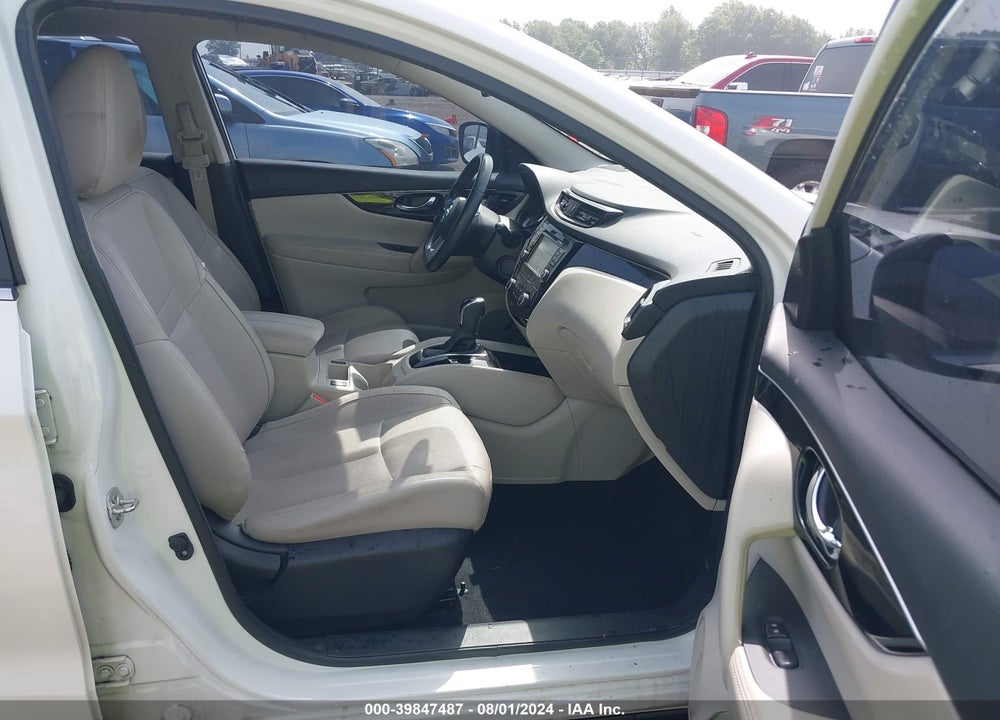 2018 NISSAN ROGUE SPORT VIN: JN1BJ1CP5JW501102