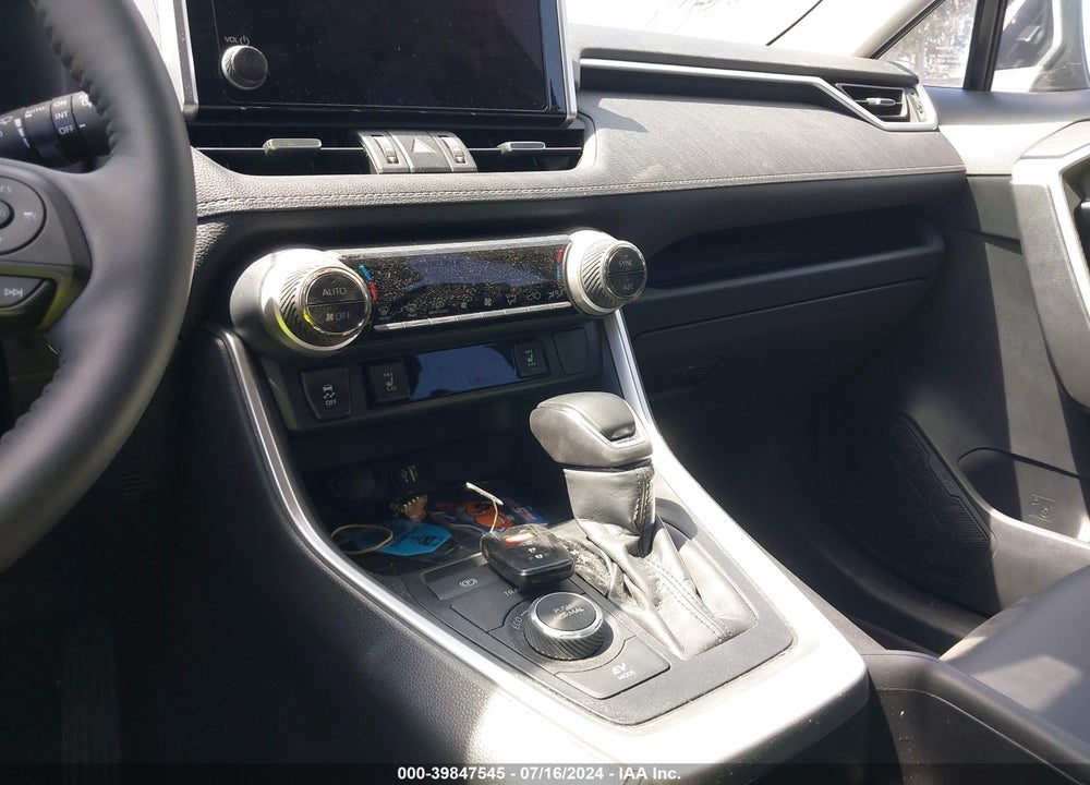 2023 TOYOTA RAV4 HYBRID XLE PREMIUM VIN: JTMB6RFV0PD089375