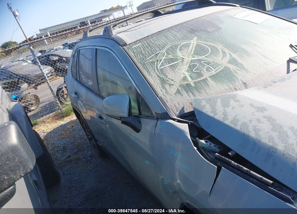 2023 TOYOTA RAV4 HYBRID XLE PREMIUM VIN: JTMB6RFV0PD089375
