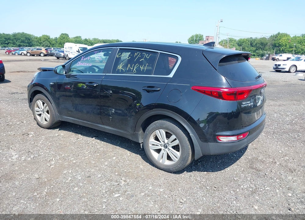 2018 KIA SPORTAGE LX VIN: KNDPMCAC4J7382894
