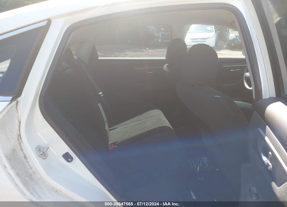 2015 NISSAN ALTIMA 2.5 S VIN: 1N4AL3AP2FN371770