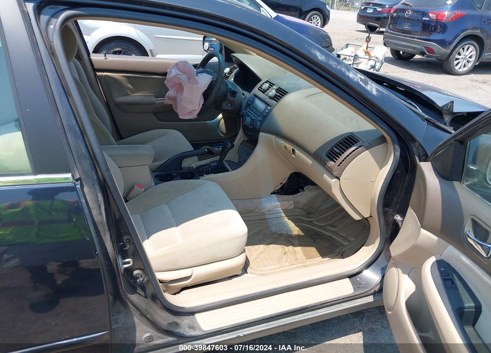 2004 HONDA ACCORD 2.4 LX VIN: 1HGCM56364A111895