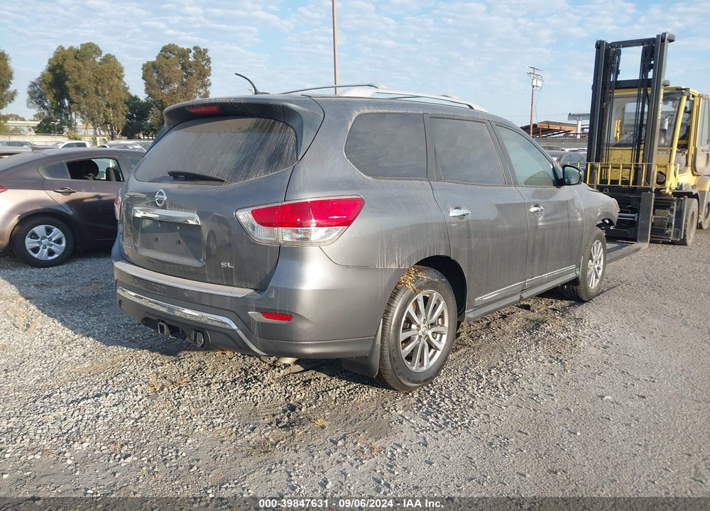 2015 NISSAN PATHFINDER SL VIN: 5N1AR2MN9FC622501