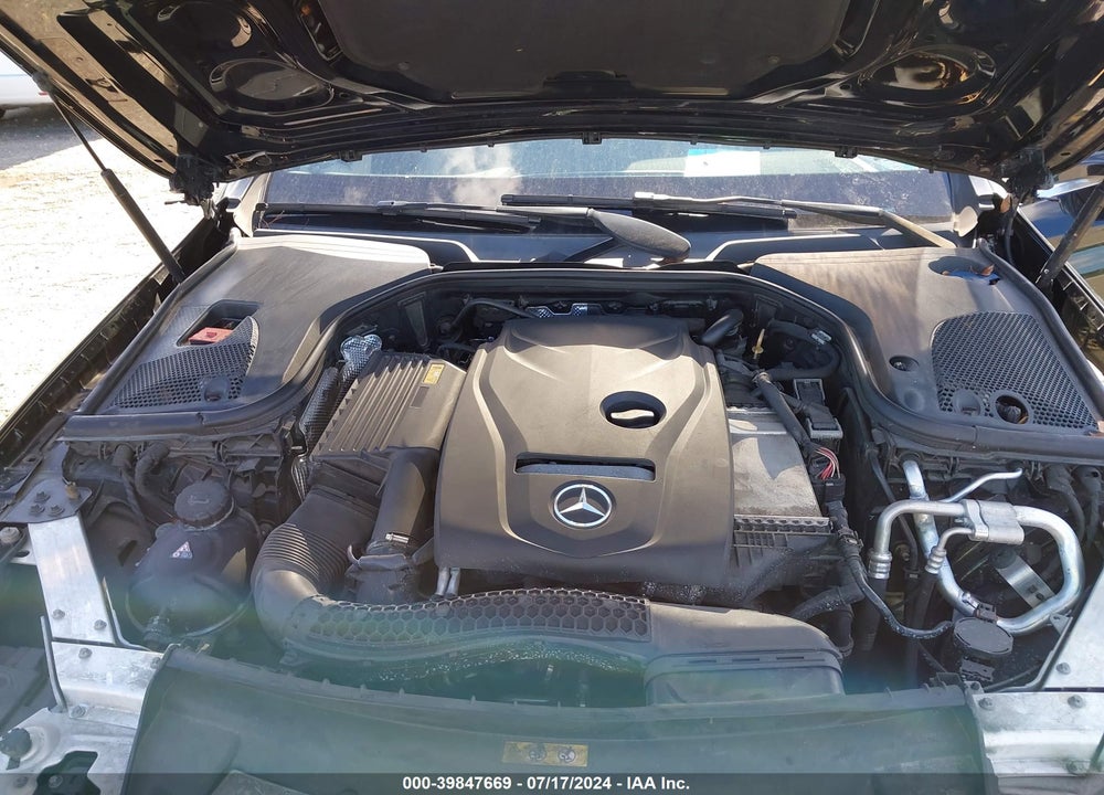 2017 MERCEDES-BENZ E 300 VIN: WDDZF4JB4HA048089
