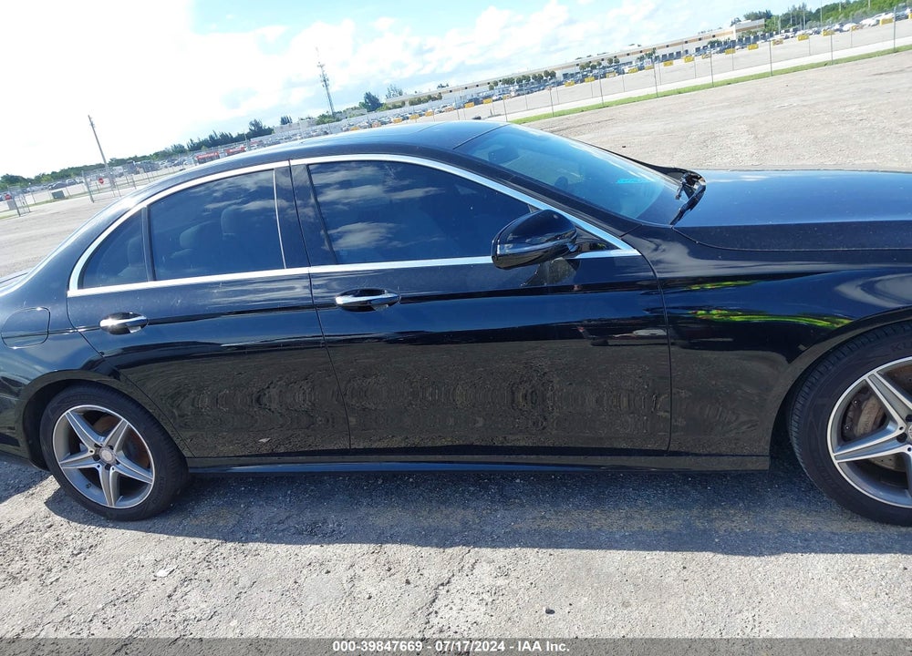 2017 MERCEDES-BENZ E 300 VIN: WDDZF4JB4HA048089