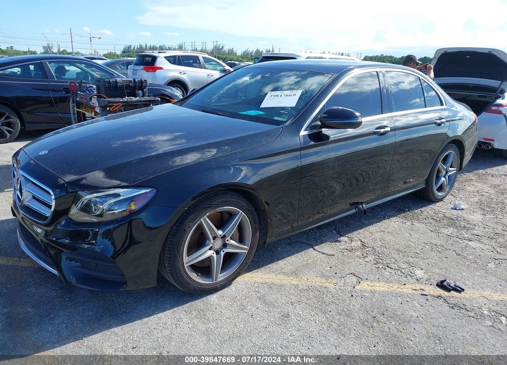2017 MERCEDES-BENZ E 300 VIN: WDDZF4JB4HA048089