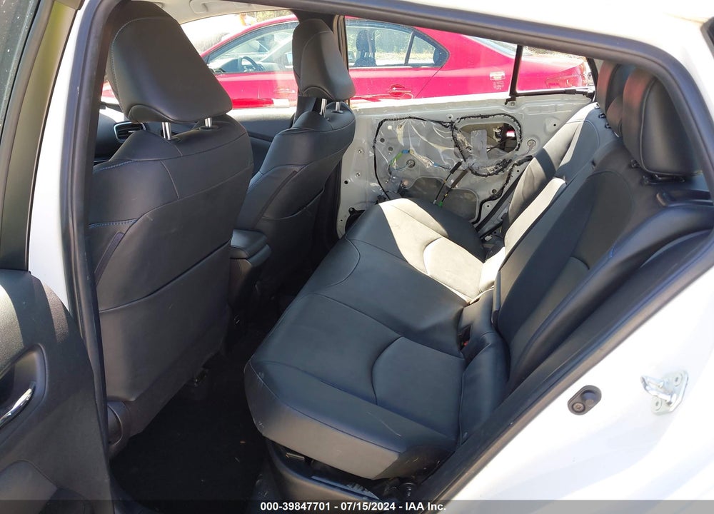 2017 TOYOTA PRIUS THREE TOURING VIN: JTDKARFU7H3531811