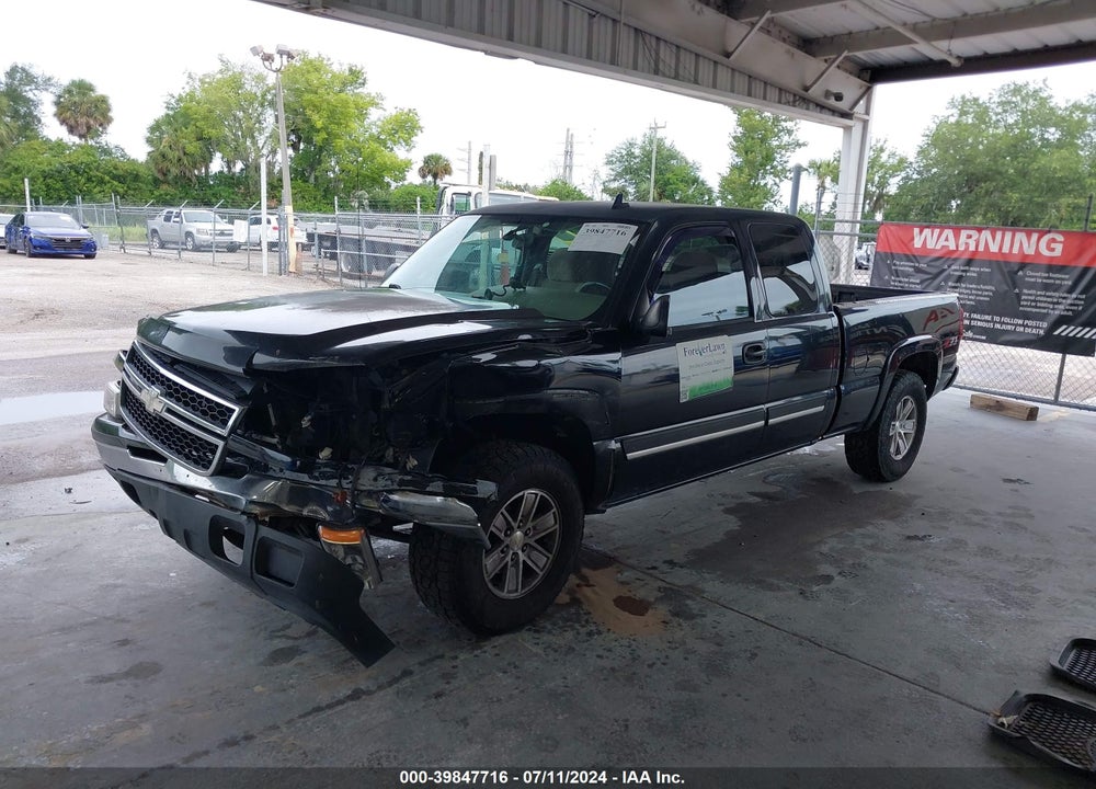2006 CHEVROLET SILVERADO 1500 LT1 VIN: 1GCEK19Z36Z105451