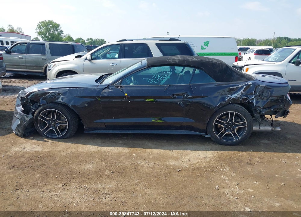 2018 FORD MUSTANG ECOBOOST PREMIUM VIN: 1FATP8UH3J5132378