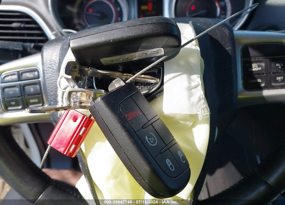 2014 DODGE JOURNEY SXT VIN: 3C4PDDBG3ET167001