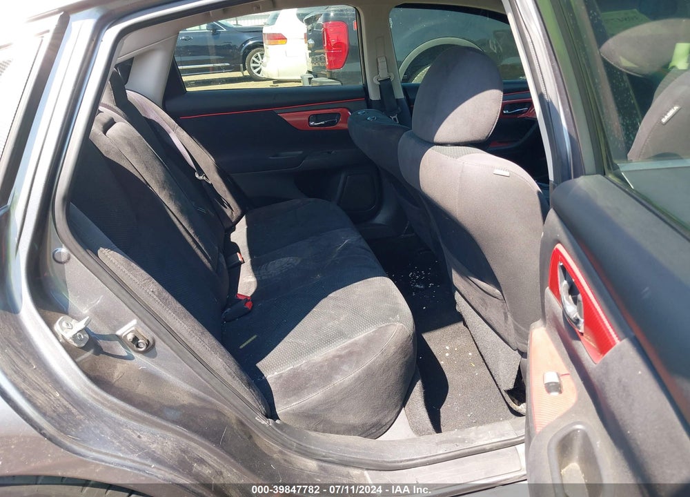 2014 NISSAN ALTIMA 2.5 SV VIN: 1N4AL3AP5EC402357