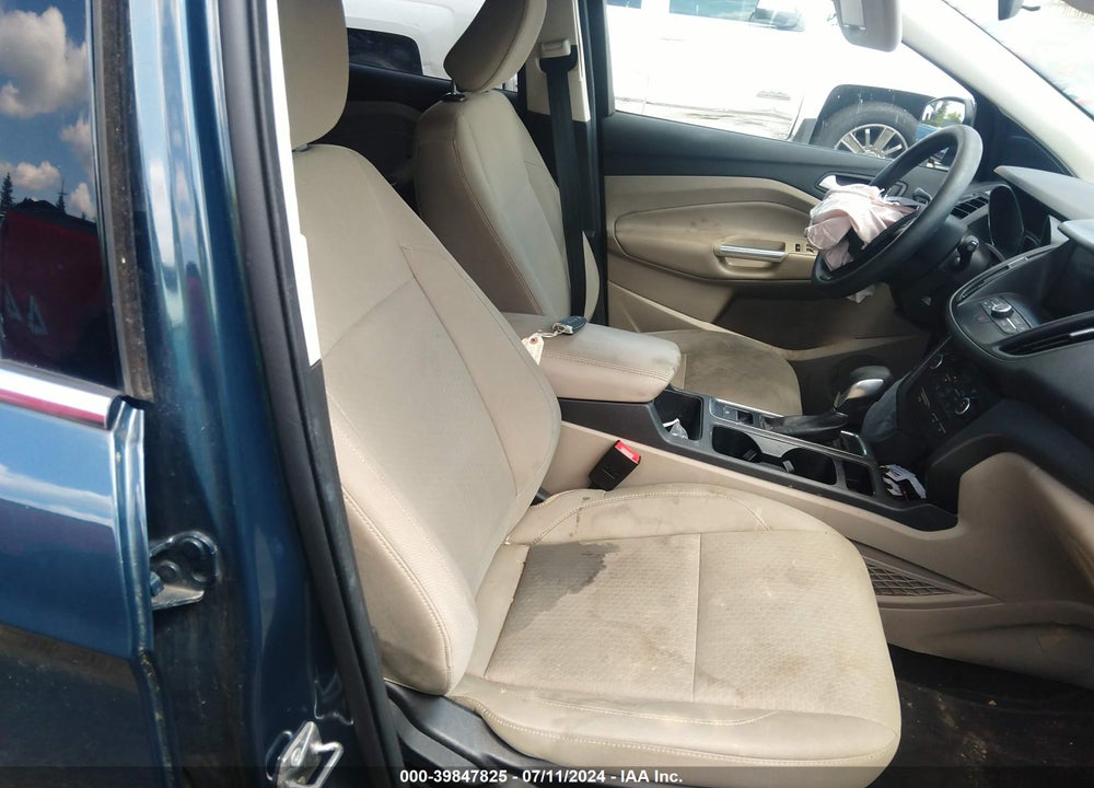 2019 FORD ESCAPE SE VIN: 1FMCU9GD4KUA46341