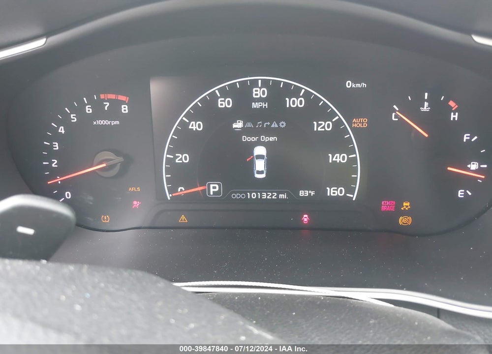 2014 KIA CADENZA LIMITED VIN: KNALN4D76E5142311