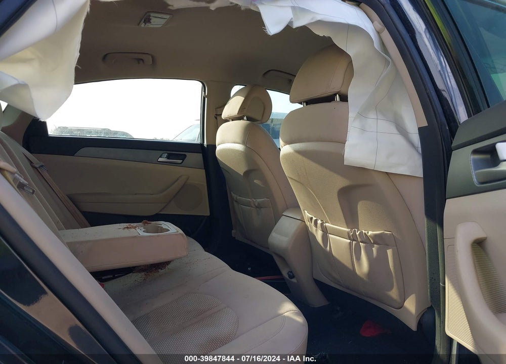 2016 HYUNDAI SONATA SE VIN: 5NPE24AF0GH325464
