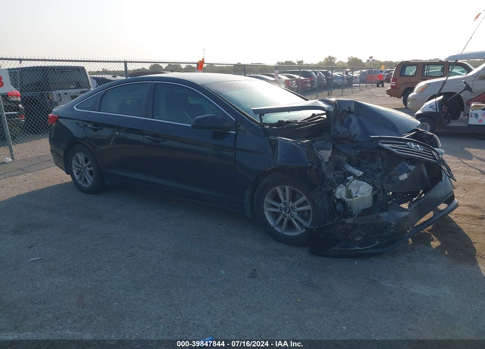 2016 HYUNDAI SONATA SE VIN: 5NPE24AF0GH325464