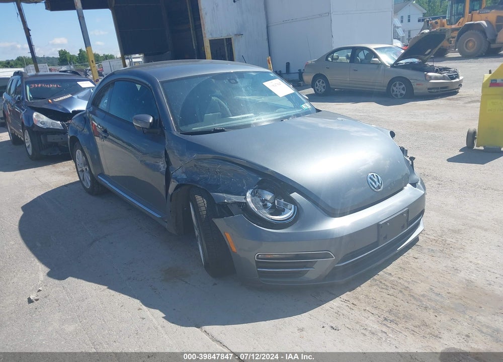 2017 VOLKSWAGEN BEETLE 1.8T SE/1.8T SEL VIN: 3VWJ17AT6HM625964