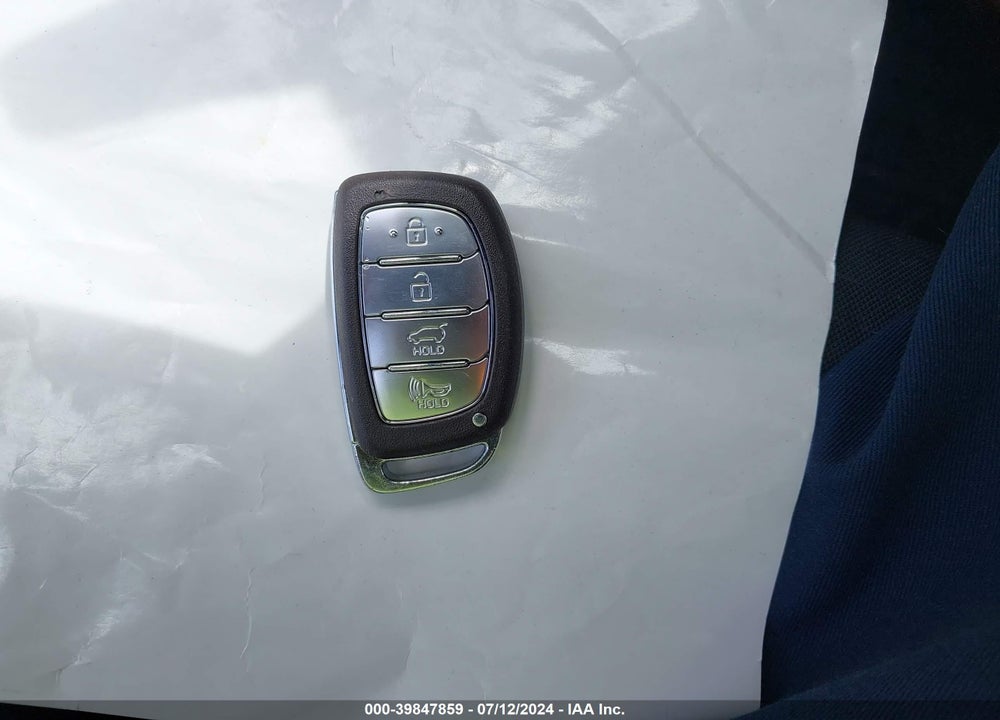2019 HYUNDAI TUCSON VALUE VIN: KM8J3CA43KU006221