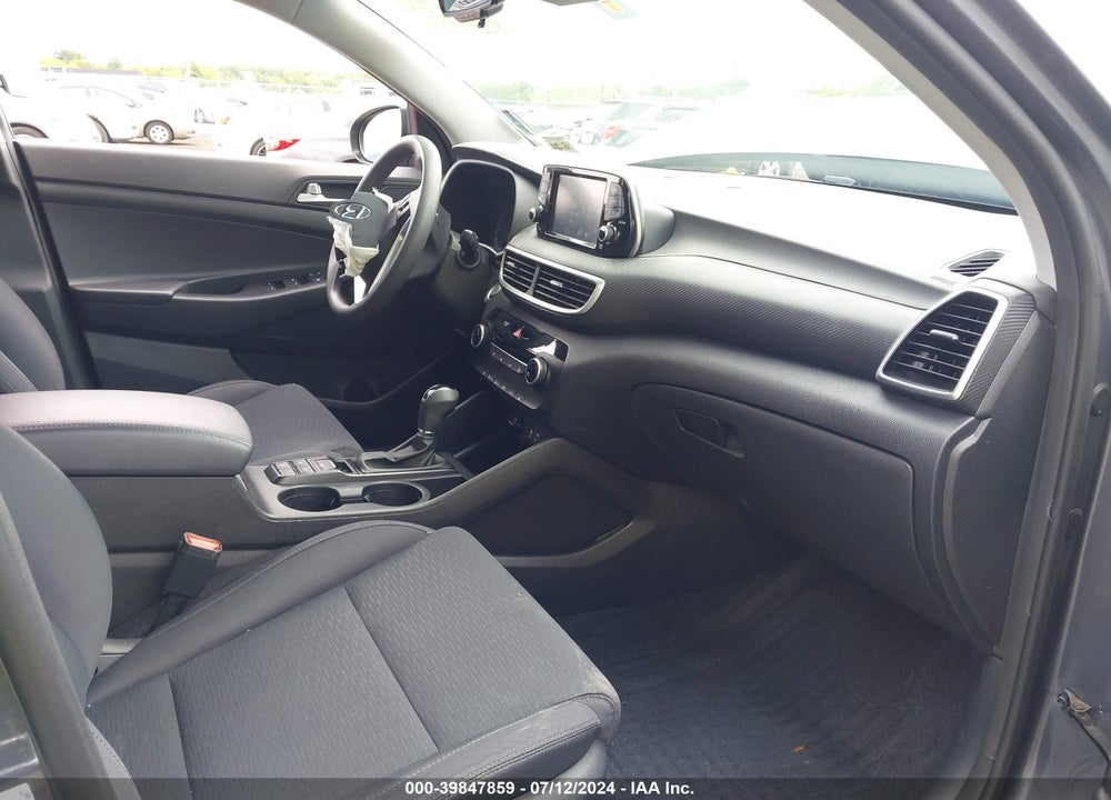 2019 HYUNDAI TUCSON VALUE VIN: KM8J3CA43KU006221